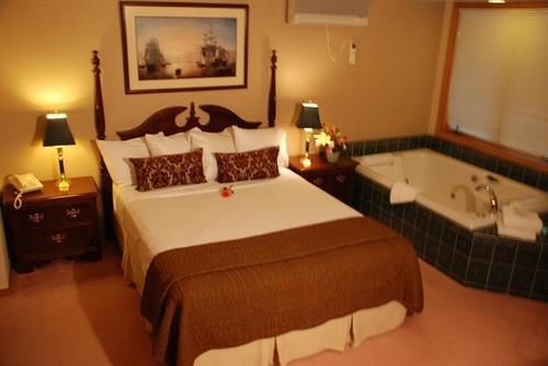 The At Leathem Smith 4* Sturgeon Bay